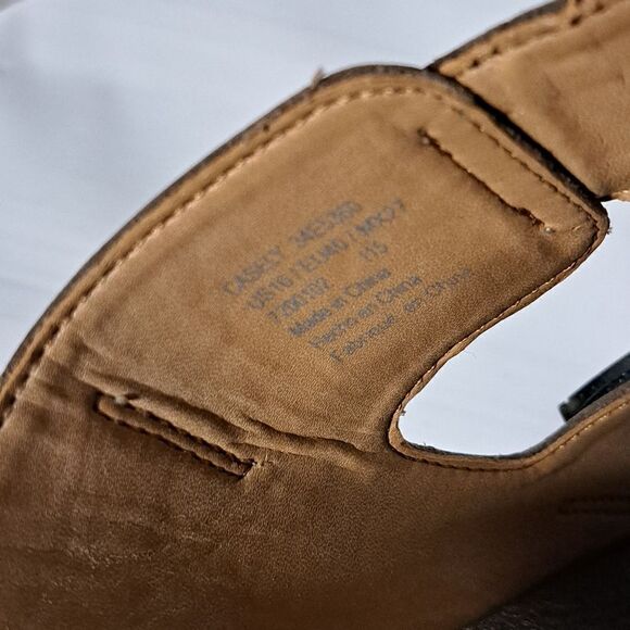 Calvin Klein   - Picture 9 of 11